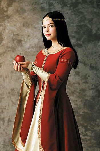 Snow White - De la película - Kristin Kreuk