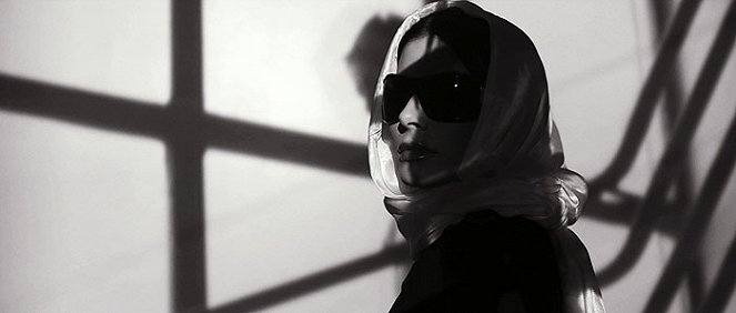 Pátá žena - Filmfotók - Eva Decastelo