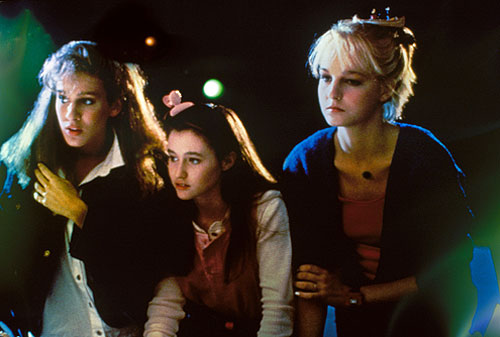 Girls Just Want to Have Fun - Van film - Sarah Jessica Parker, Shannen Doherty, Helen Hunt