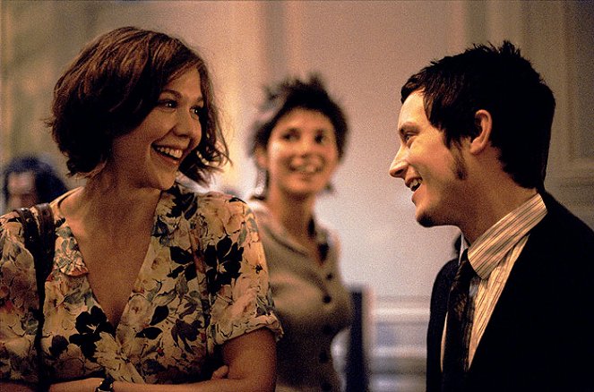 Zakochany Paryż - Z filmu - Maggie Gyllenhaal, Elijah Wood