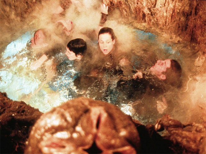 Alien: Resurrection - Photos - Winona Ryder, Sigourney Weaver, Leland Orser