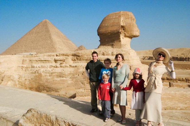 My Sisters Kids in Egypt - Photos - Stefan Pagels Andersen, Mikkel Sundø, Fritz Bjerre Donatzsky-Hansen, Neel Rønholt, Benedikte Maria Hedegaard Mouritsen, Lotte Andersen