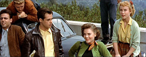 Haragban a világgal - Filmfotók - Corey Allen, Natalie Wood