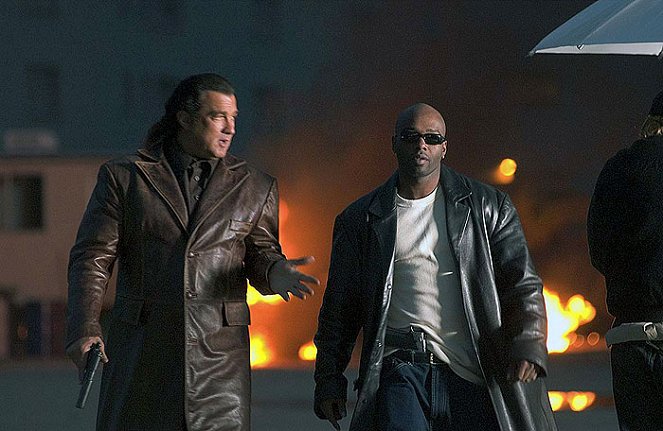 Today You Die - Filmfotos - Steven Seagal, Anthony 'Treach' Criss