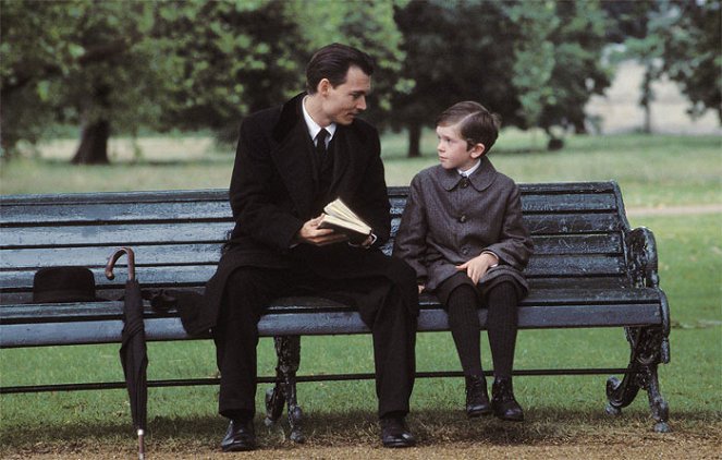 Finding Neverland - Photos - Johnny Depp, Freddie Highmore