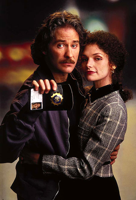 Murha neitsyen merkeissä - Promokuvat - Kevin Kline, Mary Elizabeth Mastrantonio