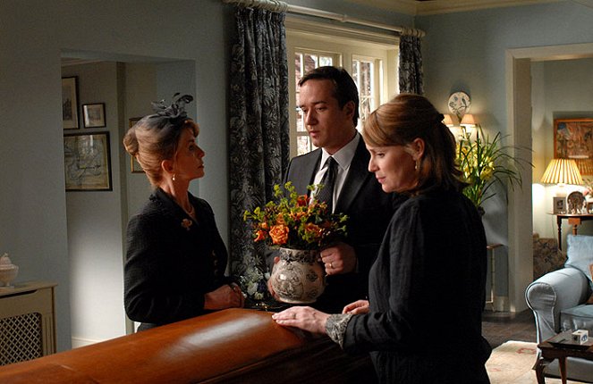 Morte num Funeral - Do filme - Jane Asher, Matthew Macfadyen, Keeley Hawes