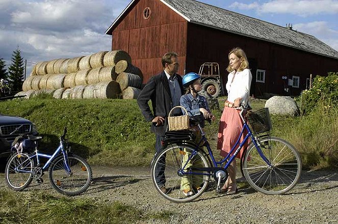 Inga Lindströmová - V sieťach lásky - Z filmu - Frank Behnke, Maria Ehrich, Katja Weitzenböck