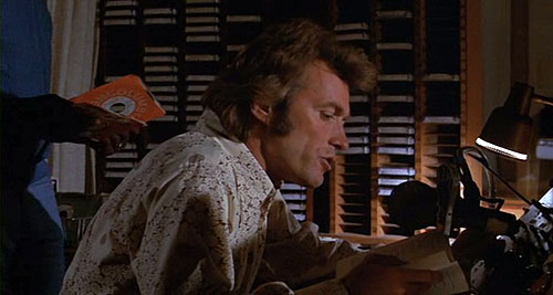 Escalofrío en la noche - De la película - Clint Eastwood