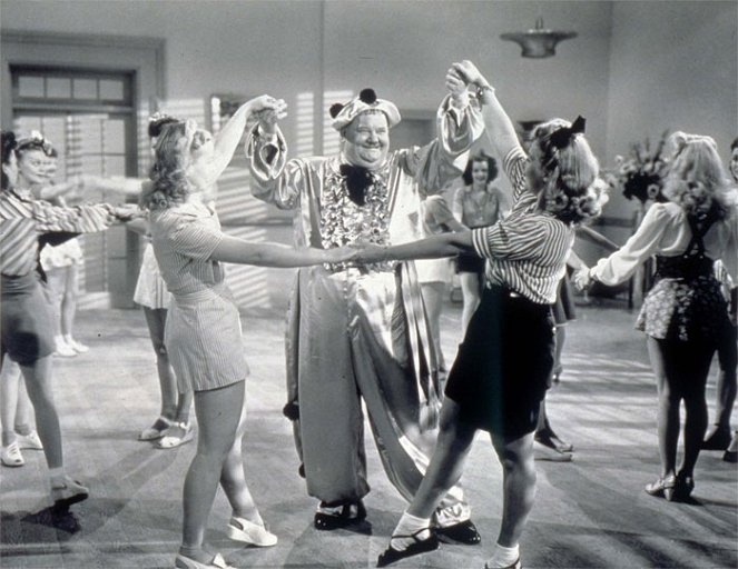 The Dancing Masters - Z filmu - Oliver Hardy