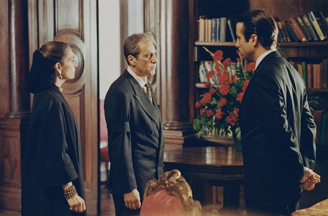 Ojciec chrzestny III - Z filmu - Talia Shire, Al Pacino, Andy Garcia