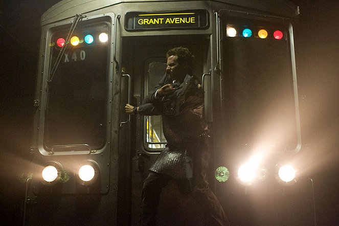 O Comboio dos Mortos - Do filme - Bradley Cooper