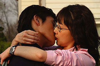Nuguna bimileun itda - Kuvat elokuvasta - Byeong-heon Lee, Ji-woo Choi