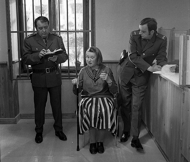 A nénikéim és én - Filmfotók - Jiří Bruder, Nataša Gollová, Karel Urbánek