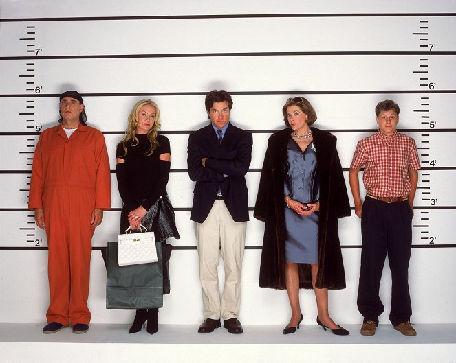 Arrested Development - Season 1 - Werbefoto - Jeffrey Tambor, Portia de Rossi, Jason Bateman, Jessica Walter, Michael Cera