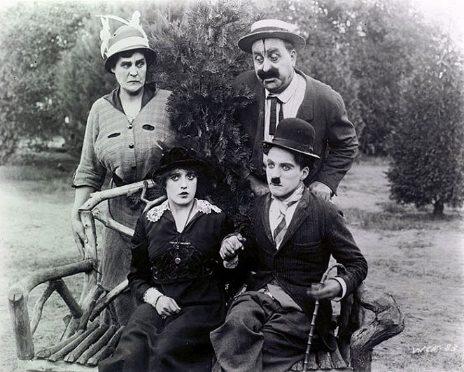 Getting Acquainted - Filmfotos - Mabel Normand, Mack Swain, Charlie Chaplin