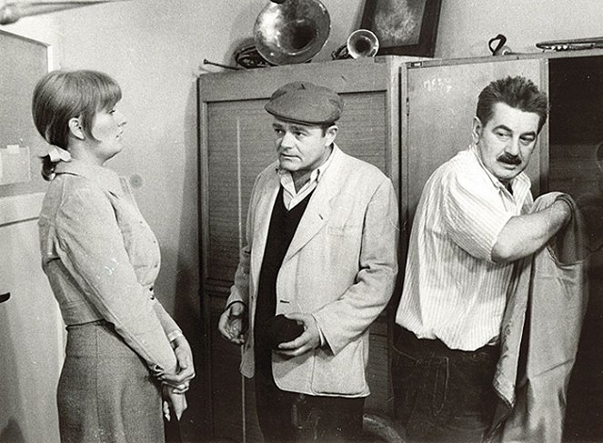 Dispečer - Filmfotók - Valerie Chmelová, Bohuslav Čáp, Josef Kobr