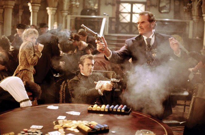 Maverick - Den Colt am Gürtel, ein As im Ärmel - Filmfotos - Jodie Foster, Mel Gibson, James Garner