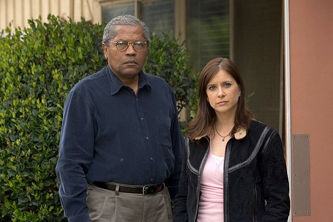 Mystery Woman: Redemption - Photos - Clarence Williams III, Kellie Martin