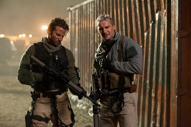 Soldados da Fortuna - Do filme - Bradley Cooper, Liam Neeson