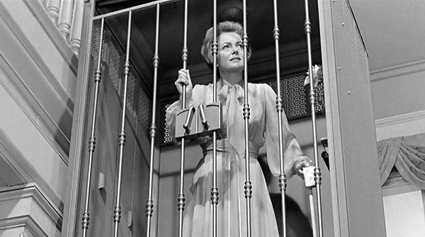 Lady in a Cage - Do filme - Olivia de Havilland