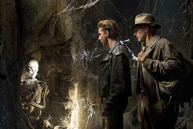 Indiana Jones and the Kingdom of the Crystal Skull - Van film - Shia LaBeouf, Harrison Ford