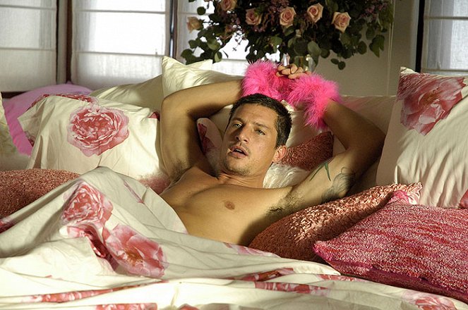 Pledge This! - Do filme - Simon Rex