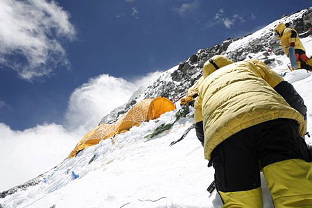 Everest: Beyond the Limit - Z filmu
