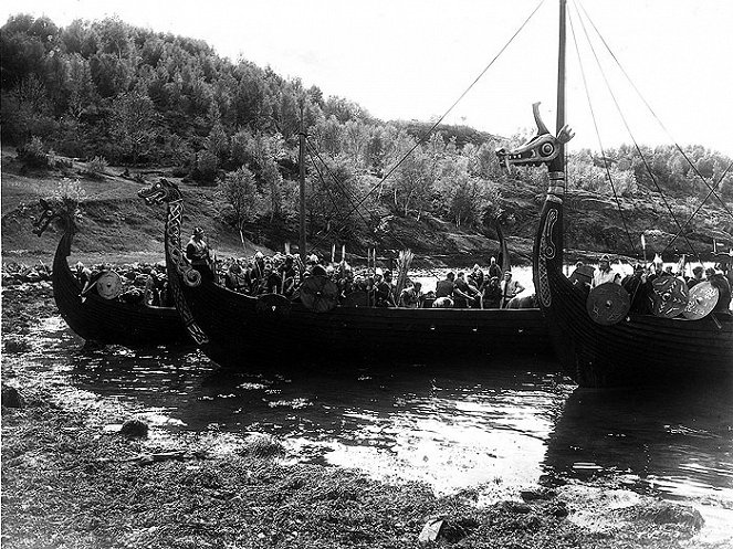 The Vikings - Do filme