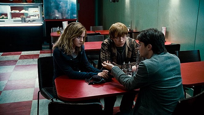 Harry Potter a Dary smrti - 1. - Z filmu - Emma Watson, Rupert Grint, Daniel Radcliffe