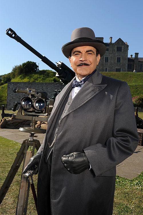 Hercule Poirot - Hodiny - Promo - David Suchet