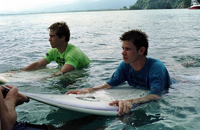 Surf Academy - Film - Ryan Carnes, Lee Norris