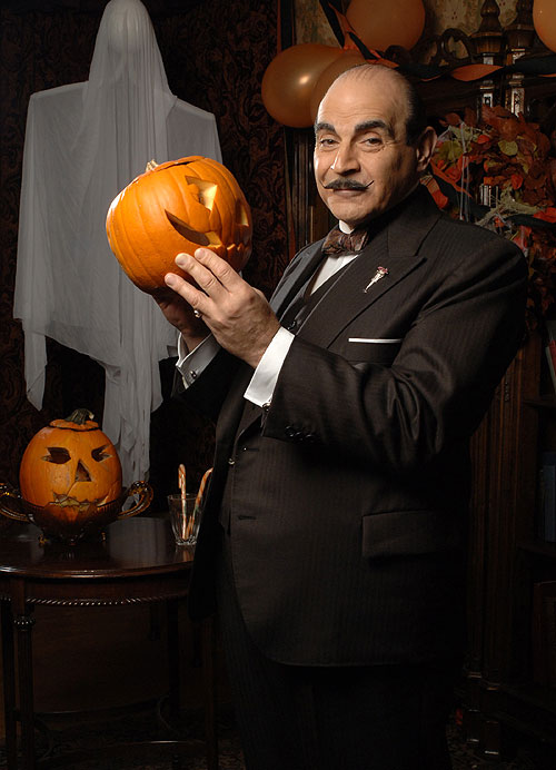 Agatha Christies Poirot - Die Halloween-Party - Werbefoto - David Suchet