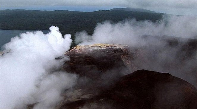 On the Volcanoes of the World - Film