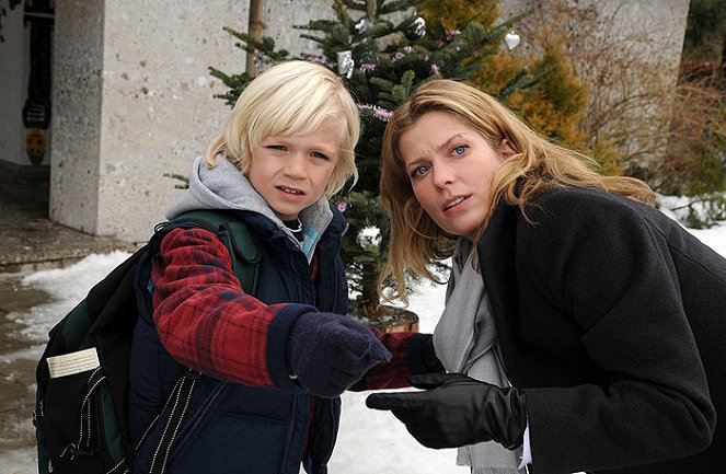 Láska prichádza na Vianoce - Z filmu - Nico Liersch, Valerie Niehaus