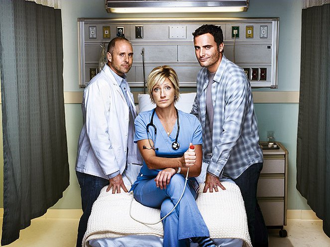 Nurse Jackie - Werbefoto - Paul Schulze, Edie Falco, Dominic Fumusa