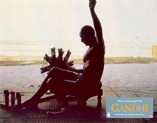 Gandhi - Cartões lobby - Ben Kingsley
