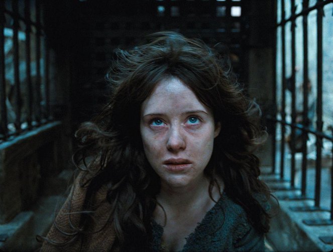 Season of the Witch - Do filme - Claire Foy