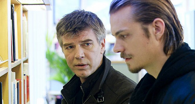 Johan Falk: Vapenbröder - De la película - Jakob Eklund, Joel Kinnaman
