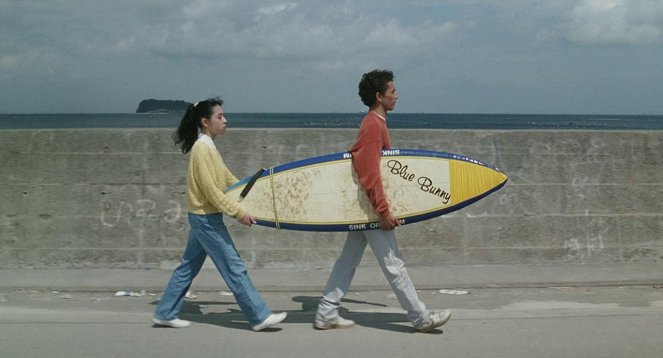 A Scene at the Sea - Z filmu - Hiroko Óšima, Kuródo Maki