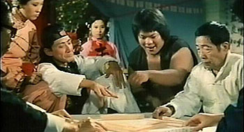 Jacke Chan: Kungfu kölyök - Filmfotók - Dean Shek
