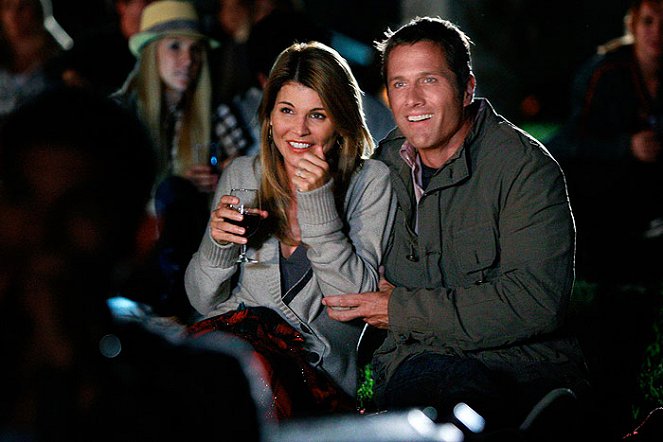 90210 - Photos - Lori Loughlin, Rob Estes