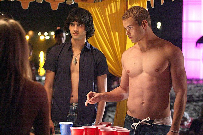 90210 - Van film - Michael Steger, Kellan Lutz