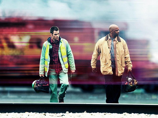 Nezastaviteľný vlak - Z filmu - Chris Pine, Denzel Washington