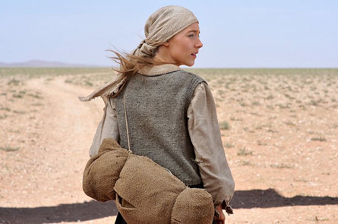 Útěk ze Sibiře - Z filmu - Saoirse Ronan