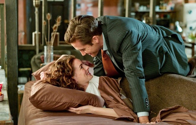 Love and Other Drugs - Photos - Anne Hathaway, Jake Gyllenhaal