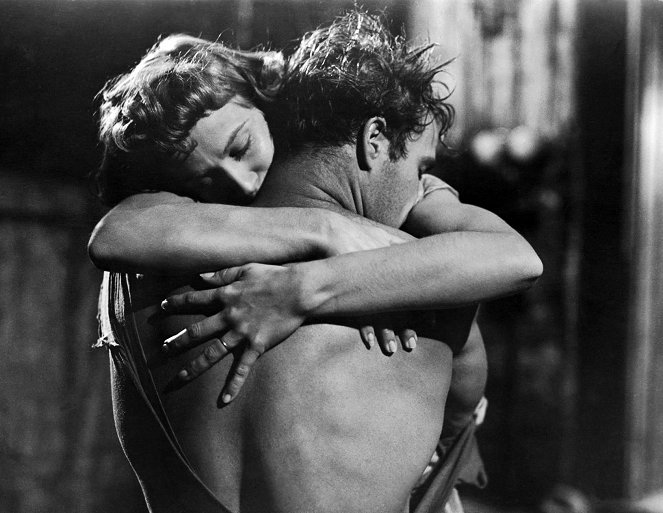 Un tranvía llamado Deseo - De la película - Kim Hunter, Marlon Brando