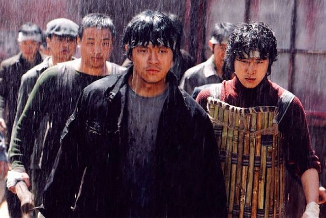 Lucha o Muere - De la película - Dong-geun Yang, Tae-woo Jeong