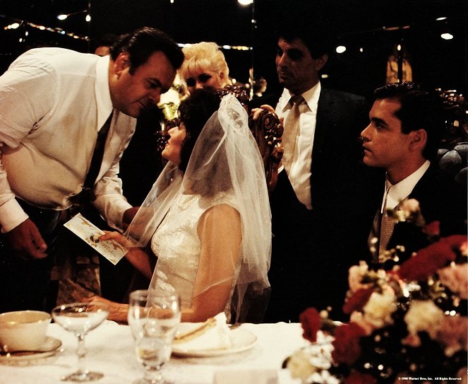 Nagymenők - Harminc év a maffia kötelékében - Filmfotók - Paul Sorvino, Lorraine Bracco, Ray Liotta