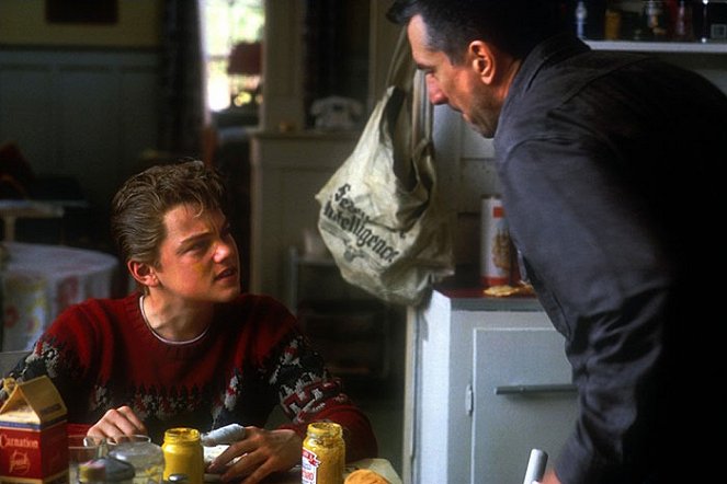 Dospívání po americku - Z filmu - Leonardo DiCaprio, Robert De Niro
